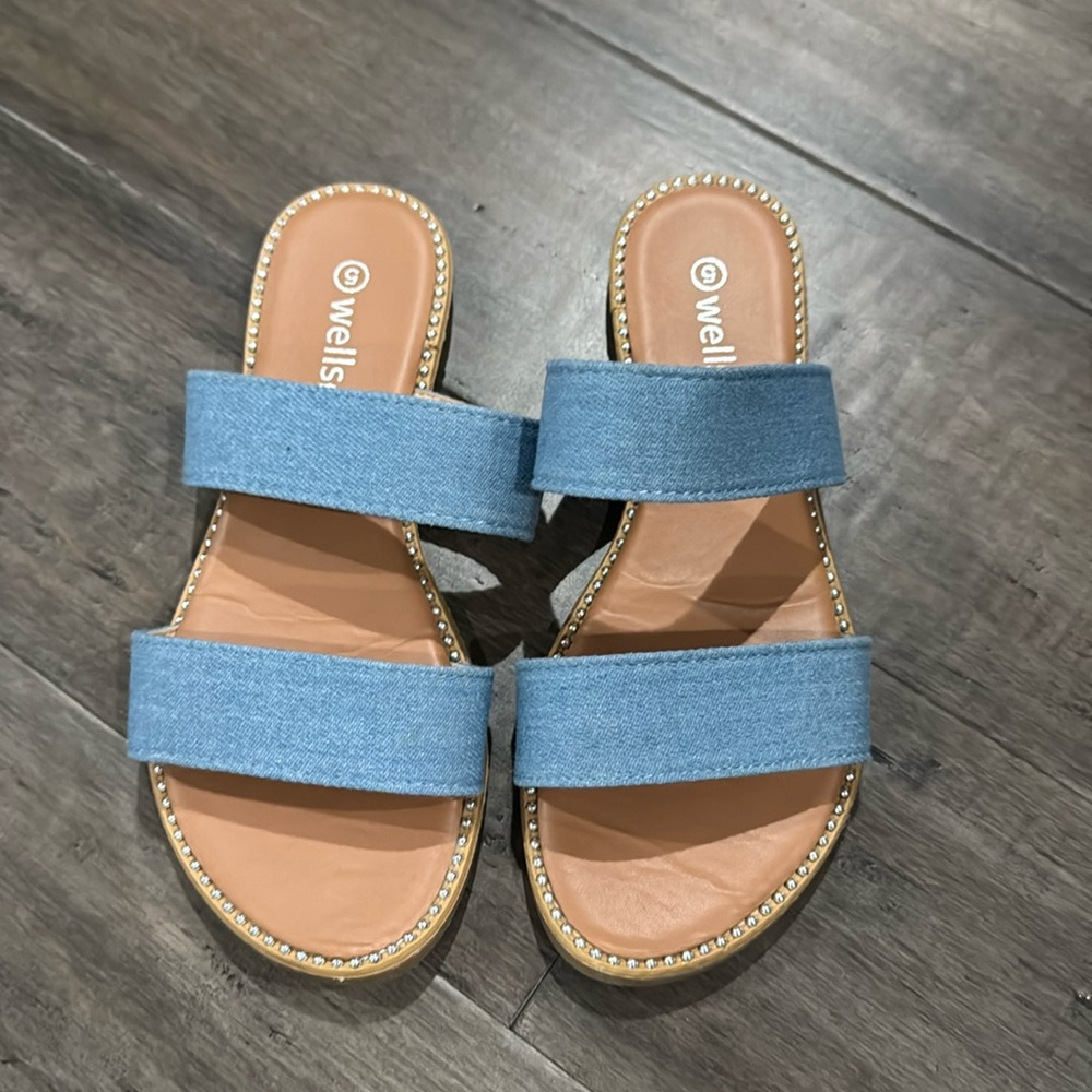 Jean sandals